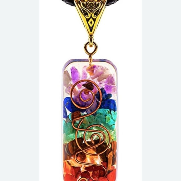 7 Chakra Necklace Handmade Healing Pendant Crystal Necklace - Picture 4 of 4
